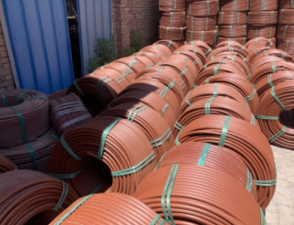 积石山选择穿线管的方法