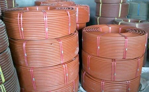 提升工程安全：聚乙烯(RPE)阻燃积石山穿线管在现代建筑中的应用